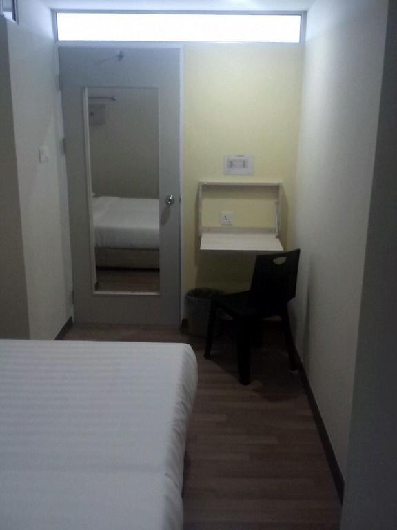 1Acs Residence Kuching Zewnętrze zdjęcie