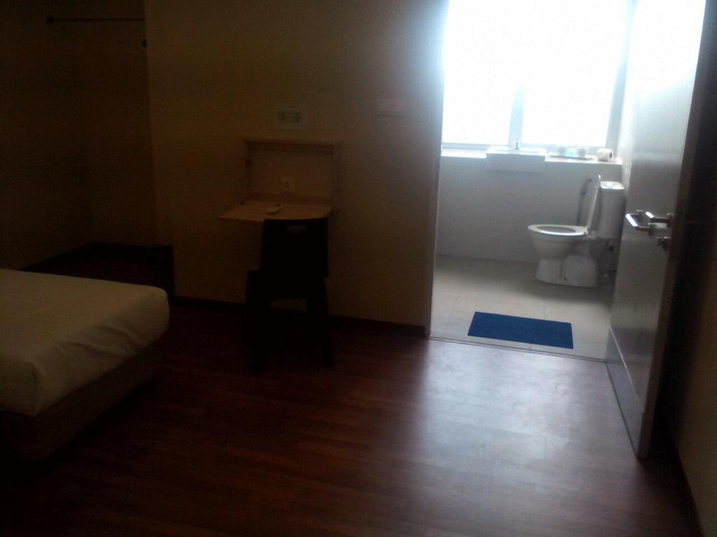 1Acs Residence Kuching Pokój zdjęcie